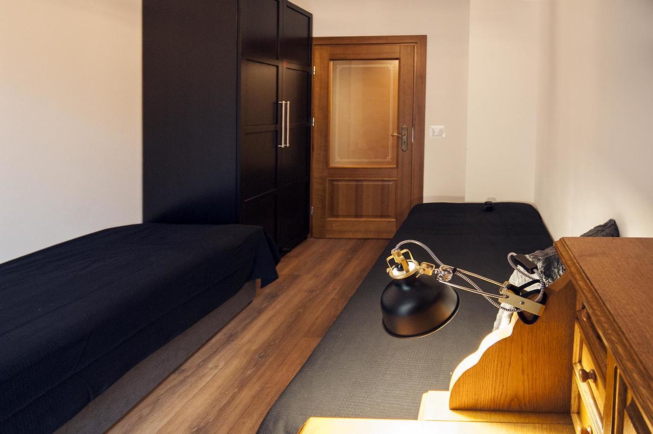 Very Berry - Orzeszkowej 10 - Mtp Apartment, Parking, Balcony, Check In 24H Poznan Exterior photo
